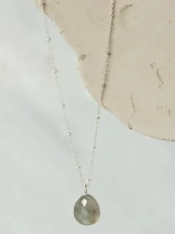 Best Adoration Labradorite SP kaulakoru Kaulakorut