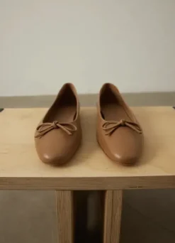 Outlet Bodil ballerinat nahkaa, cognac Korkokengät Ja Ballerinat