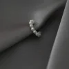 Gauhar - EAR CUFF pearl korvakoru Gauhar Helsinki