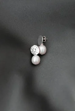 Gauhar - Pearl Drop Earrings, silver Gauhar Helsinki