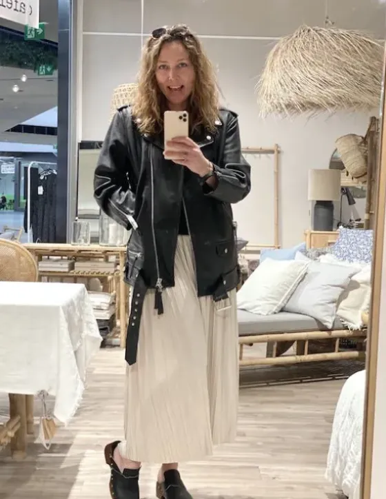 - Emelie musta oversize nahkatakki Ulkotakit Ja -Liivit