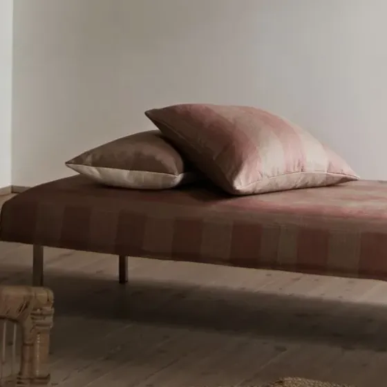 Hot Joplin Mega tyynynpäällinen 55x55 rose/hazel Sisustustyynyt|Sisustustyynyt