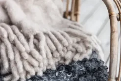 Hot Luxury Kid Mohair torkkupeitto, Light Taupe Torkkupeitot