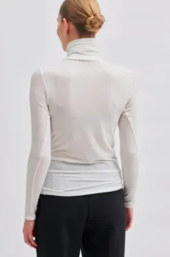 Hot - Matima poolopaita, off white Paidat Ja Topit