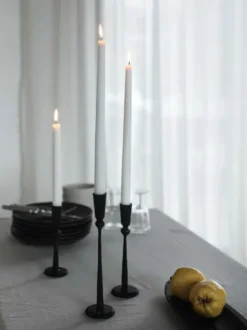 Outlet - Boule kynttilänjalka, musta M Kynttilät Ja Lyhdyt