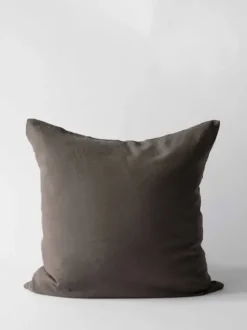 Hot Tyynynpäällinen 65x65, taupe Sisustustyynyt|Sisustustyynyt