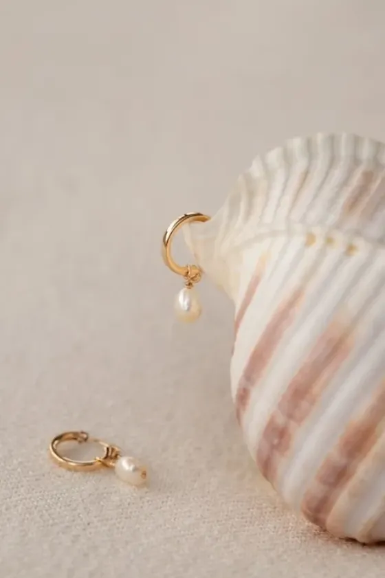 Hot Venice Pearl Hoop korvakorut, kulta Joyem