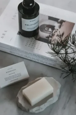 Clearance Woodness palasaippua 120g Kosmetiikka